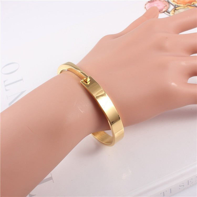 Flexible Bangle Bead Accents 10K Yellow Gold, Jared